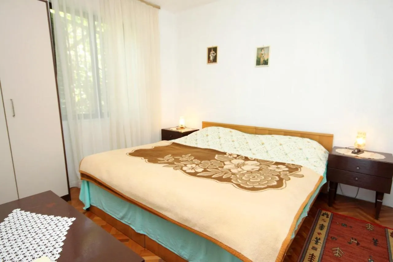 Apartments By The Sea Mali Lošinj